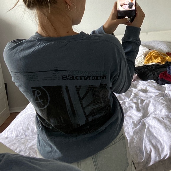 shawn mendes merch long sleeve - Picture 2 of 4